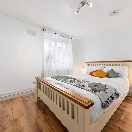 Ferienwohnung 1Br Modern Flat On Edgware Rd Ed3 London Exterior foto